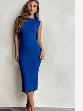 blue eyelet dress zara | Dresses | Zara Green Maxi mermaid sexy dress Choose Waist Size for Pant (Inches):44 Guess NEW AKILINA DRESS